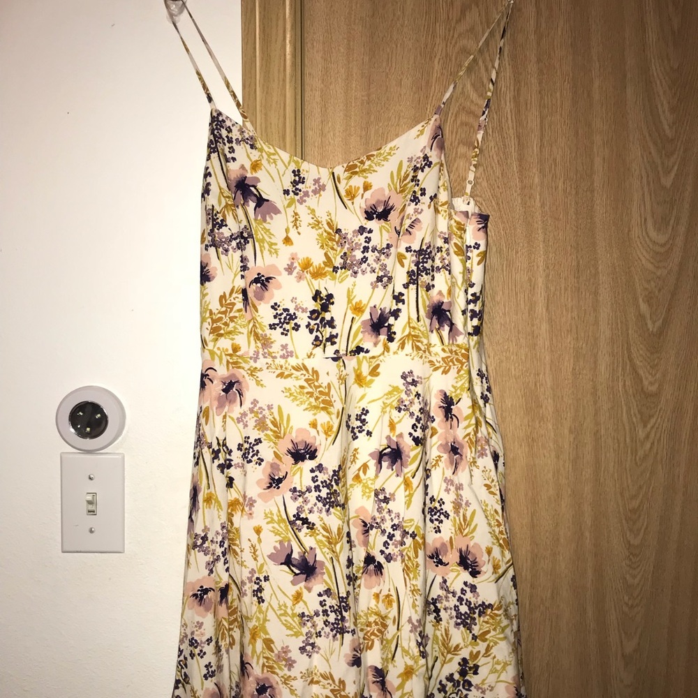 Sundress - Picture 2 of 3